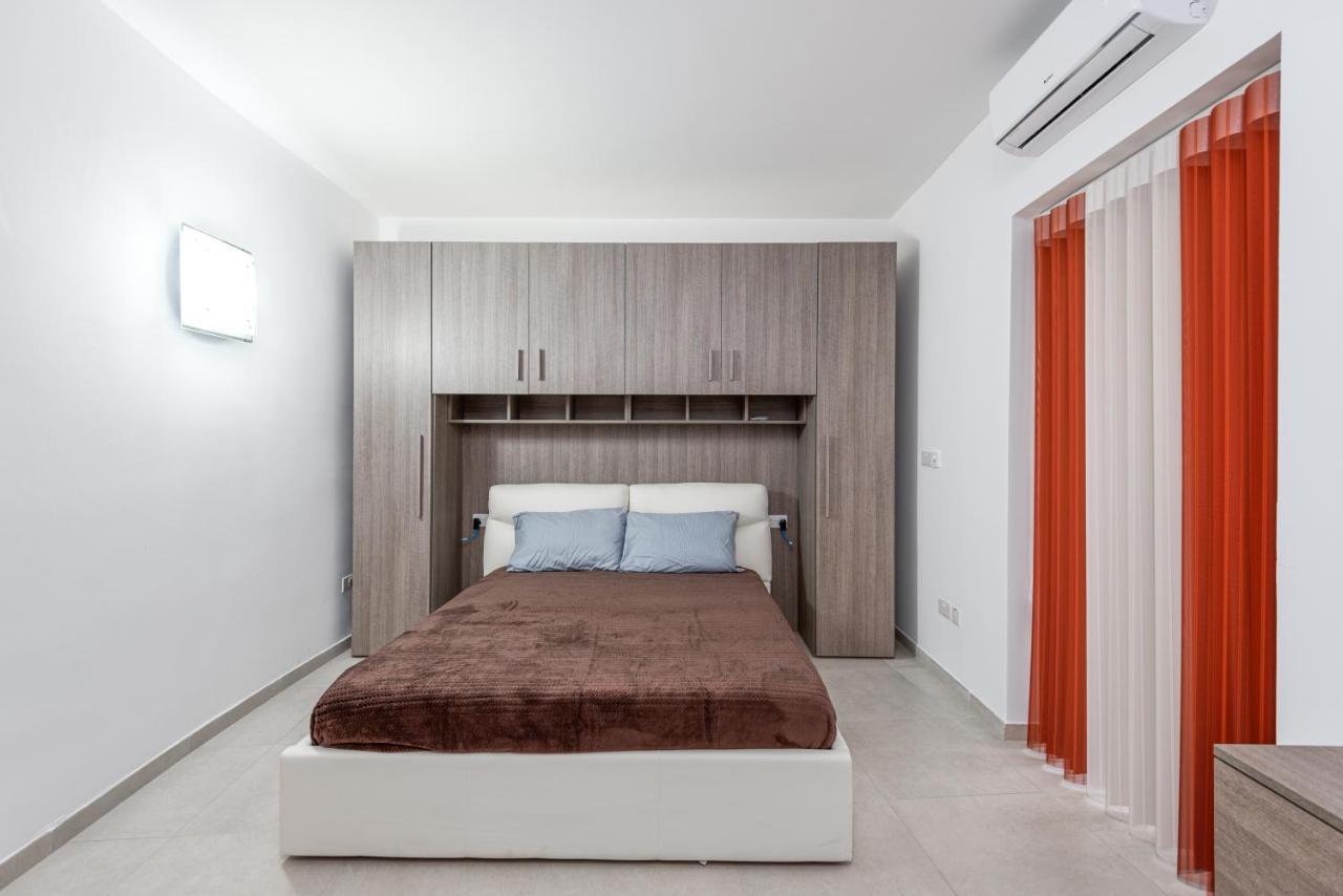 Seaview The Terraces 3 Bedroom St. Paul's Bay Exterior photo